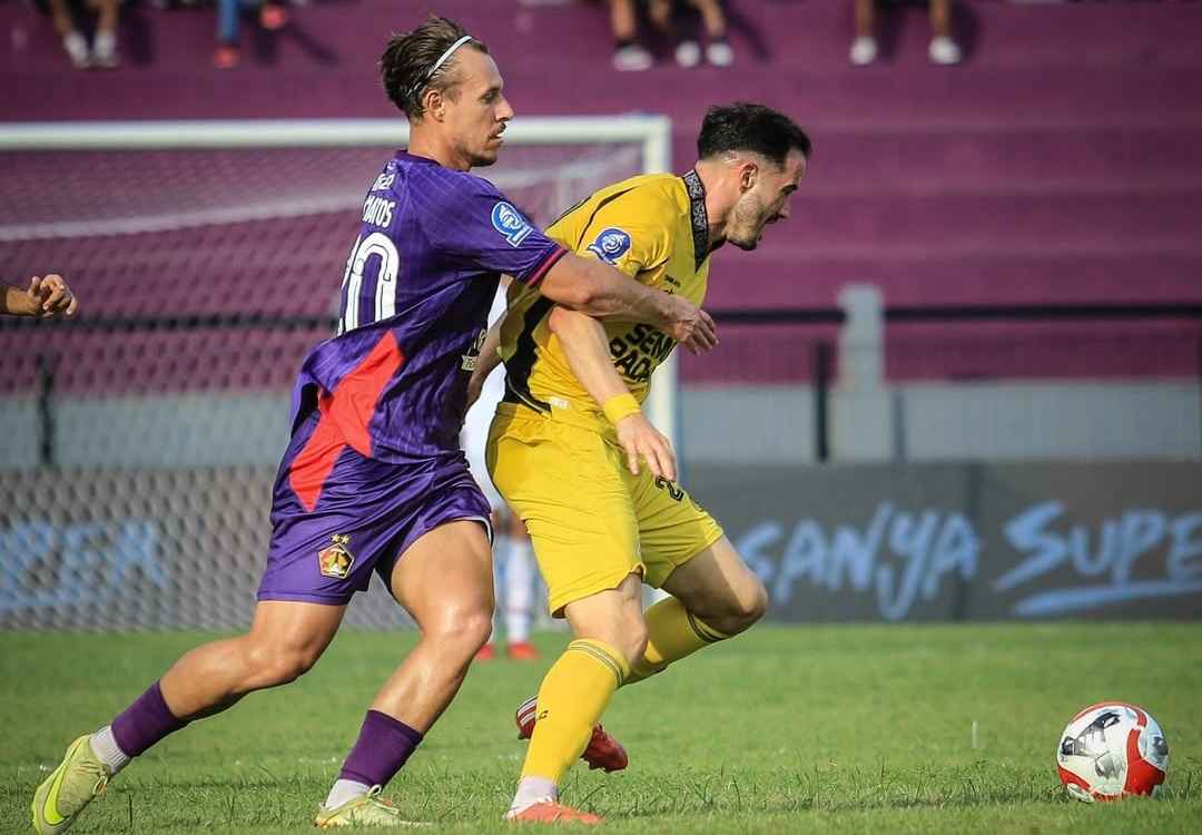 Persik vs Semen Padang