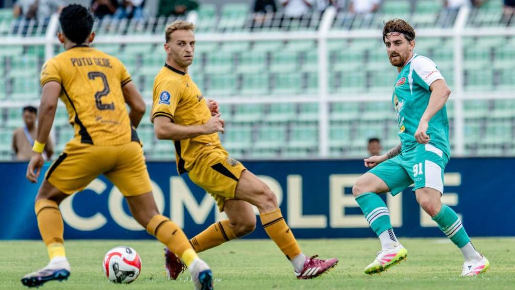 Bhayangkara FC vs Persebaya