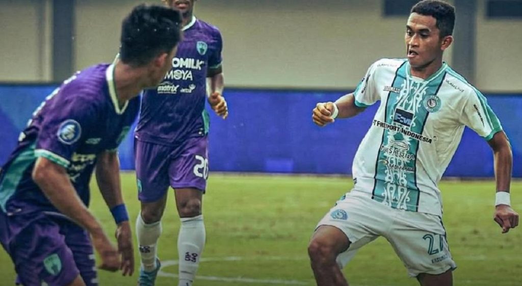 PSBS Biak vs Persita Tangerang